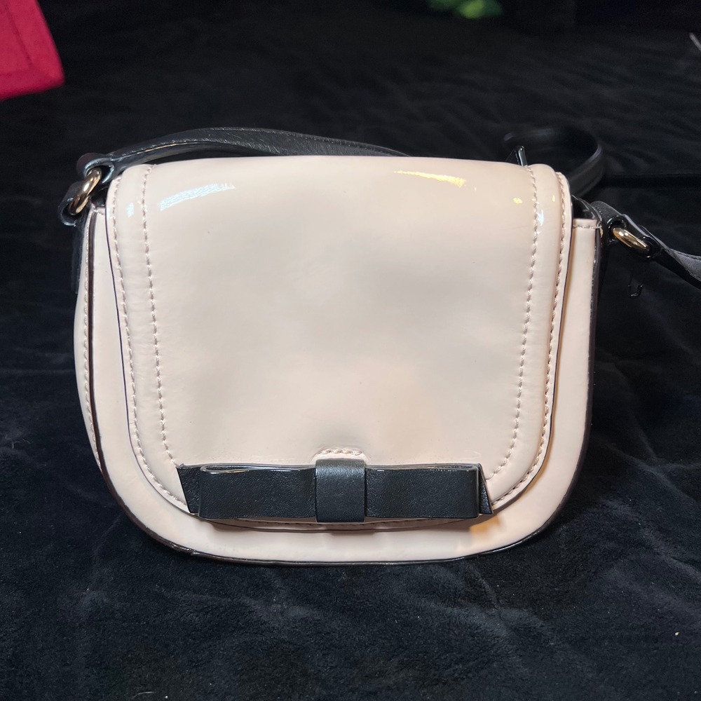Kate Spade Chelsea Park Jade‎ Patent Leather Crossbody Bow Accent Small Purse